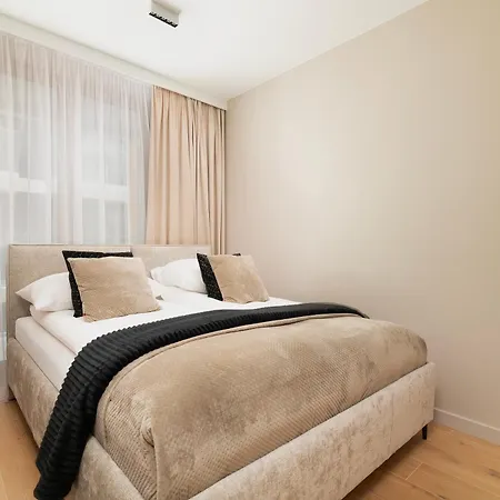 Easy Rent- Jasna Street Centrum, 24h Check-in * Lublin